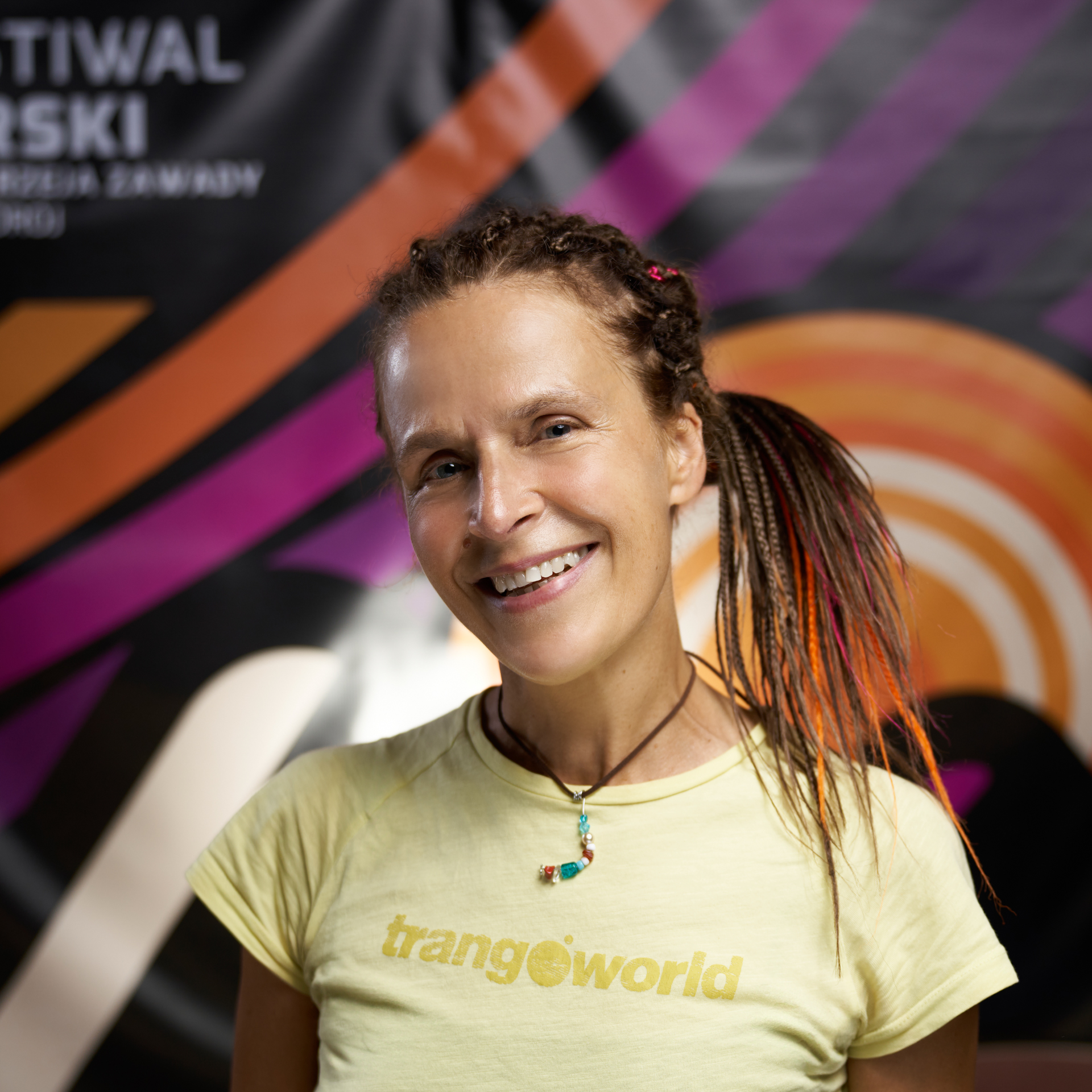 Prace jury koordynuje dyrektorka programu filmowego festiwalu – Kasia Biernacka